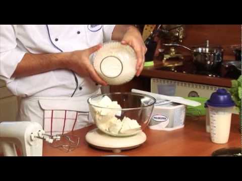 Видео: Торт Philadelphia с мятой в исполнении Александра Селезнёва