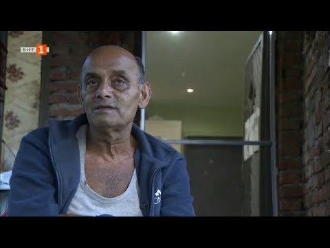 Видео: Историята на Димитър, който сам се грижи за болната си дъщеря - "Малки истории", 01.11.2023