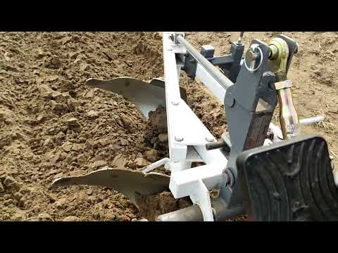 Видео: 🚜 Wirax Ogrodnik 2-20 (2-25) на Kubota Aste A15 в роботі! #BazOtto
