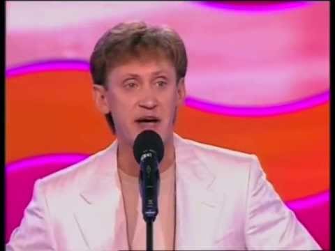 Видео: Как стройбат крышу чинил