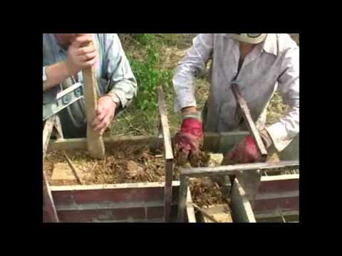 Видео: Строительство домов из монолитного самана.