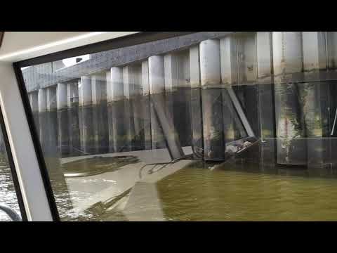 Видео: Поход на катере Волжанка 67 кабин,поход в Рязань,ч.2 Коломна-Рязань