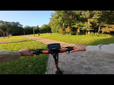 Видео: Катаем по городу на Электросамокате Kugoo Kirin M4 pro MAX ЧЕСТНЫЙ ОБЗОР НА САМОКАТ тест-драйв