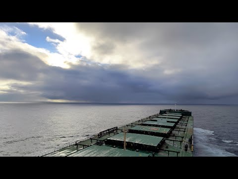Видео: ТИХИЙ ОКЕАН - ПОНЕДЕЛЬНИК В ЮЖНОМ ПОЛУШАРИИ