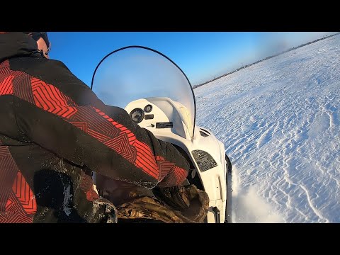 Видео: Тайга Варяг 550 с двигателем 1KR от автомобиля. Заезд по снежной целине