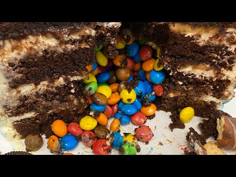 Видео: Торт пиньята.