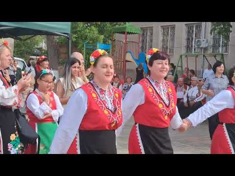Видео: МФГ "Тракия" село Тракия на Х  ФОЛКЛОРЕН СЪБОР в с. СТУДЕНА  6 .09. 2025г.