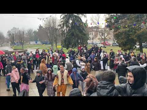 Видео: Ивановден Гулянци 2024