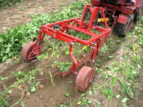 Видео: Картофелекопалка для минитрактора