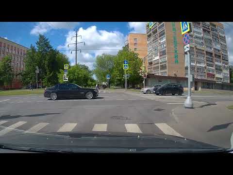 Видео: Езда на машине, #шум. Успокаивает. Москва.  Обычные районы #moscow