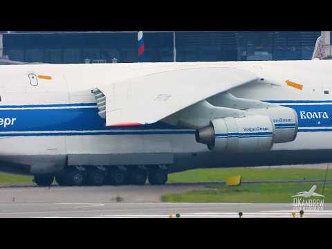 Видео: Ан-124 Очень Тяжелый - посадка на 24 колеса в Шереметьево