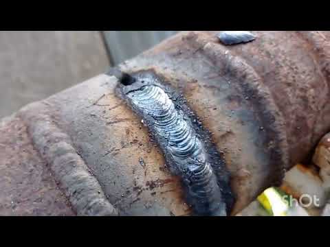 Видео: Наращиваем столбики в саду, урок сварки