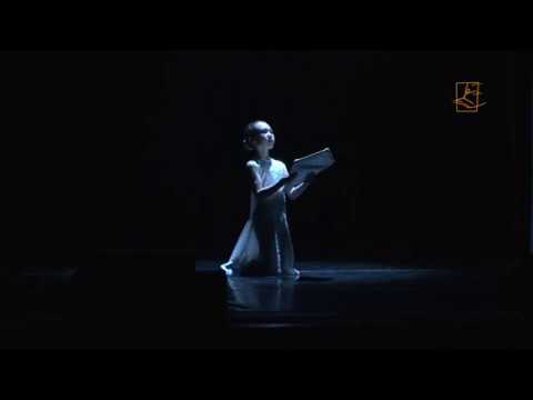 Видео: Школа-студия современного танца "Движение". "Я пишу"