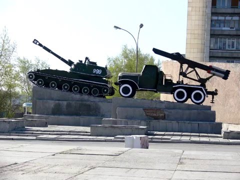 Видео: Выпускникам ЕВАКУ посвящается 1996 2001 года