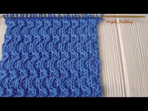 Видео: КРАСИВЫЙ Рельефный узор спицами ПОЛУМЕСЯЦ / Crescent Stitch knitting pattern