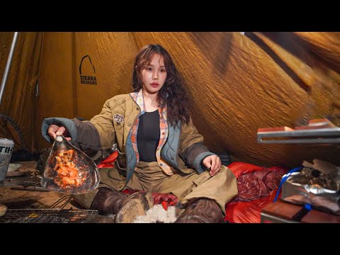 Видео: Остров в 10 минутах езды на лодке и кемпинг в одиночку / Жареная корвина и рис с зеленым чаем