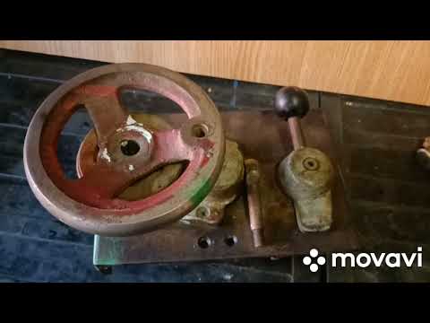 Видео: Токарний станок ТВ4 Дубно. Фартух