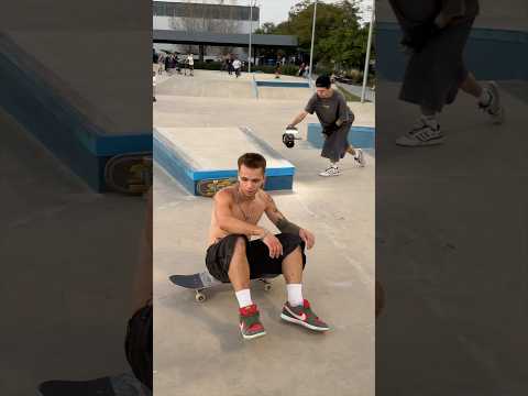 Видео: Немного упал на скейте! 🛹 #shorts