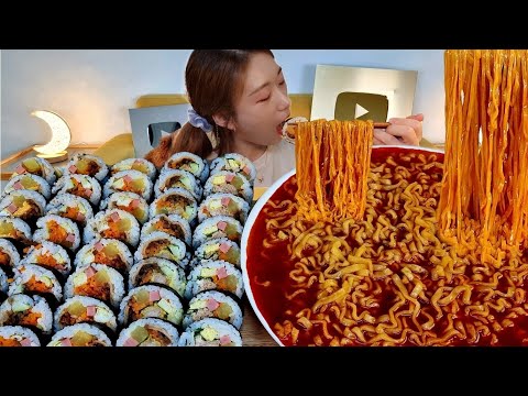 Видео: АСМР В Корее мы часто едим кимбап и рамэн | Булдак Рамен рагу, кимбап МУКБАНГ