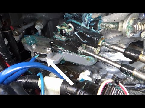 Видео: Проверка свечей зажигания HPDI для подвесного мотора Yamaha. Проверка нейтрального переключателя....