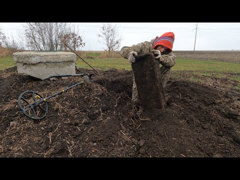 Видео: Супер коп в полях