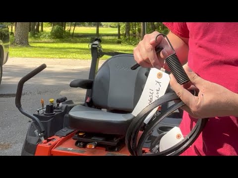 Видео: Самый простой способ заменить приводной ремень и натяжную пружину на вашем Zero Turn? Kubota Z421