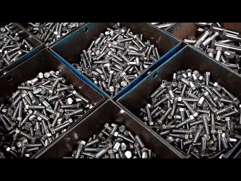 Видео: Процесс производства крупных болтов, используемых в различных отраслях промышленности