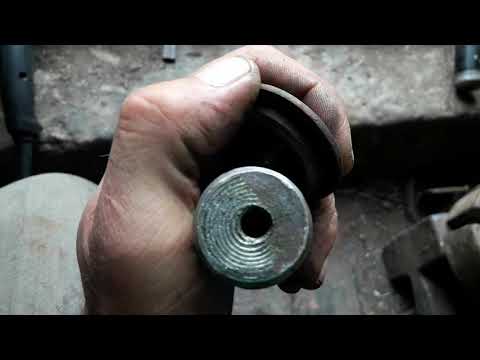 Видео: Ремонт і реставрація шкворня балки мототрактора