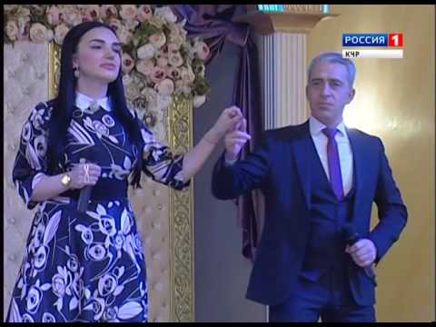 Видео: "С Новым годом, друзья!" (на карачаевском языке)