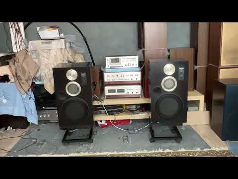 Видео: Колонки technics sb 6, предварительный усилитель Aurex sy-330,  усилитель мощности Aurex sc-330