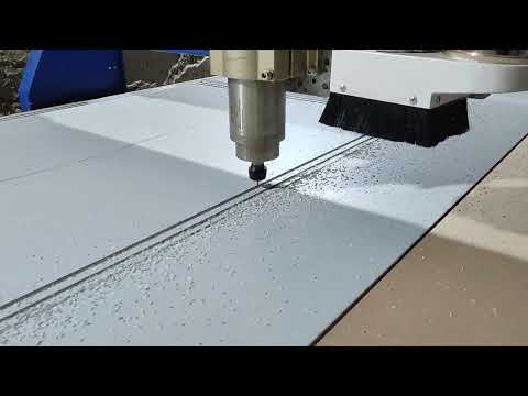 Видео: Фрезеровка алюминиевого композита на кассеты. Фрезы для V-образного паза под загиб и раскрой АКП