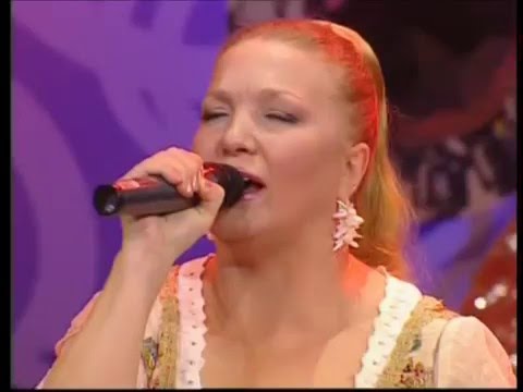 Видео: Молитва - Людмила Николаева и ансамбль "Русская душа"