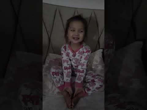 Видео: Адема 3 года "Колобок"