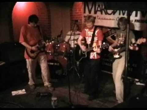 Видео: Братья Грим.М - Молчат Микрофоны