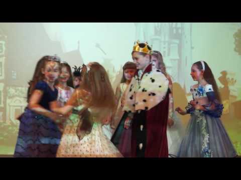 Видео: Планета счастья концерт 2-В класса к 8 марта (2016 г.)