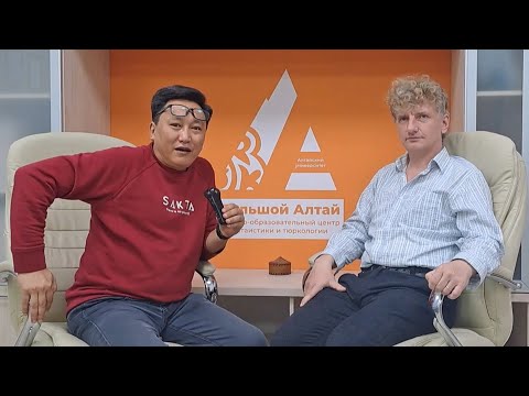 Видео: Являются ли венгры потомками кыргызов – беседа с ученым из Будапешта на радио Sputnik Кыргызстан