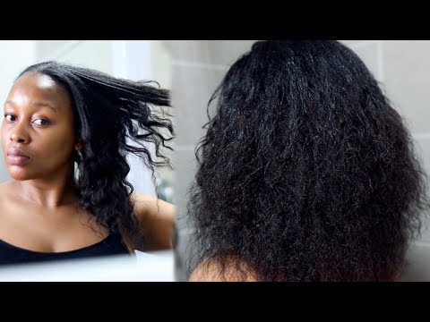 Видео: Как уменьшить чрезмерное выпадение волос | Расслабленный день мытья волос 💦