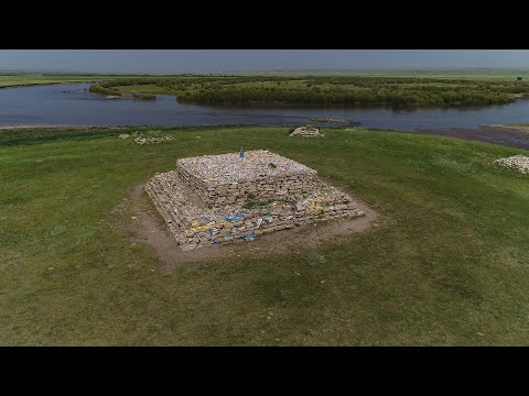 Видео: Хүүхдийн овоо дээдсийн овоо