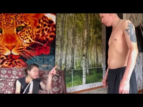 Видео: БЕЗУМНЫЙ ПАША И ИРИШКА ДЕЛЯТ КВАРТИРУ! КОГДА ТАНЮХА МОНГОЛА РОЖАЕТ?
