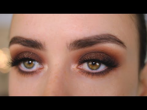 Видео: ДЫМЧАТЫЙ ОСЕННИЙ МАКИЯЖ + ВЫРАЗИТЕЛЬНЫЕ ГЛАЗА/ Пошаговый урок макияжа для новичков