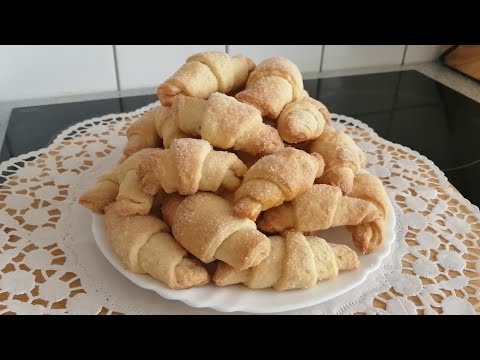 Видео: РОГАЛИКИ Песочные 🤔 или Дрожжевые 🤷‍♀️