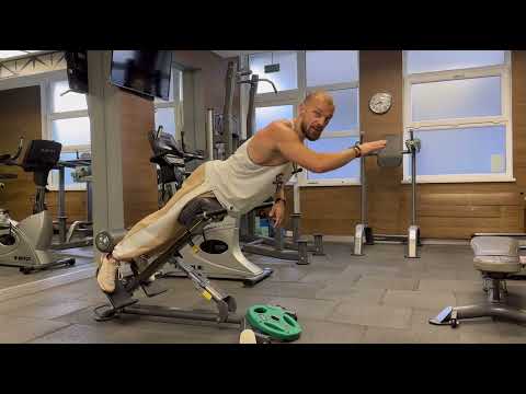 Видео: Гиперэкстензия как делать правильно | База упражнений | Кольцов Алексей