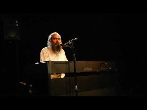 Видео: Psoy Korolenko / Псой Короленко - В этой роще берёзовой @ PANDA Theater Berlin. 2016-07