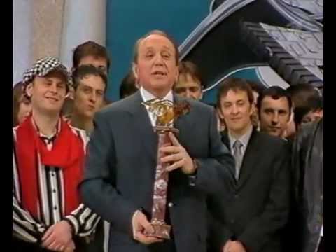 Видео: КВН Спецпроект (2001) - 20 век против 21 века