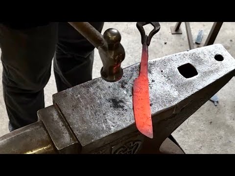 Видео: Ковка ножа з ресори #зробисам