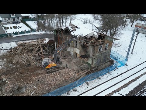 Видео: Снос вокзала Килтси (с дрона) / Demolition of Kiltsi station building (with drone)