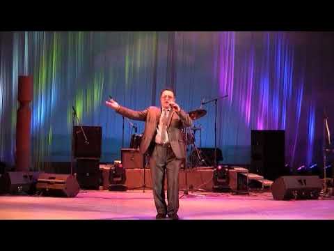 Видео: Александр Меркулов-"Дьүруhүй хомуhум" Ирина Слепцова тыл. бэйэтин мел.