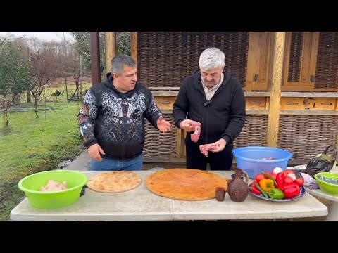 Видео: Мясо в казане / Домашнее вино / Встреча с братьями в Абхазии.