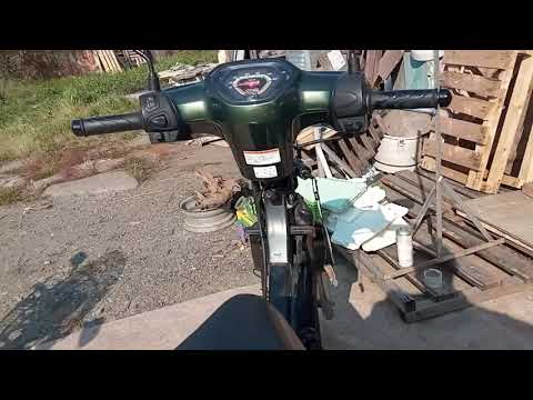 Видео: Honda Super Cub PGM-FI AA04  правильная настройка клапанов и выставление верхней мёртвой точки☝️🙂