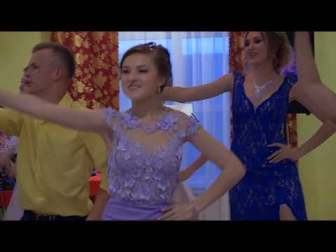 Видео: Флэшмоб выпускников 2 школы г  Барабинска 2018 года